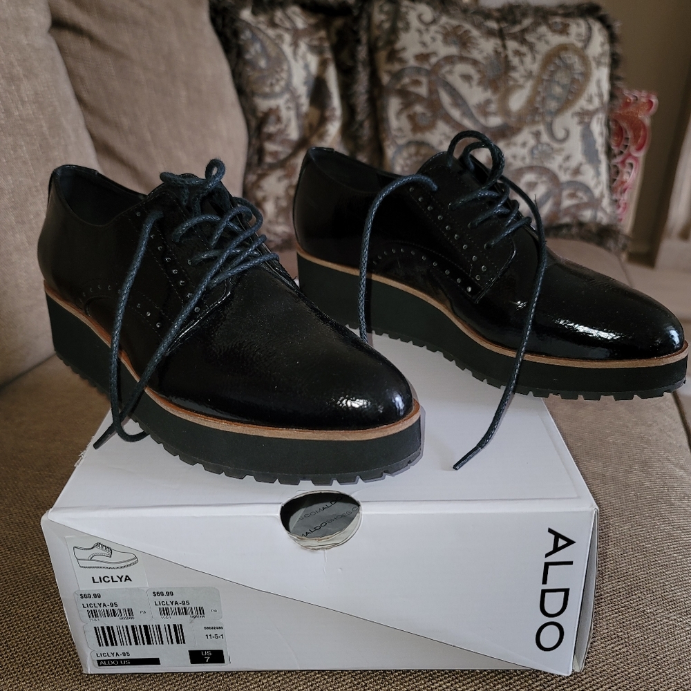 ALDO Women's Black Platform Oxford Shoes